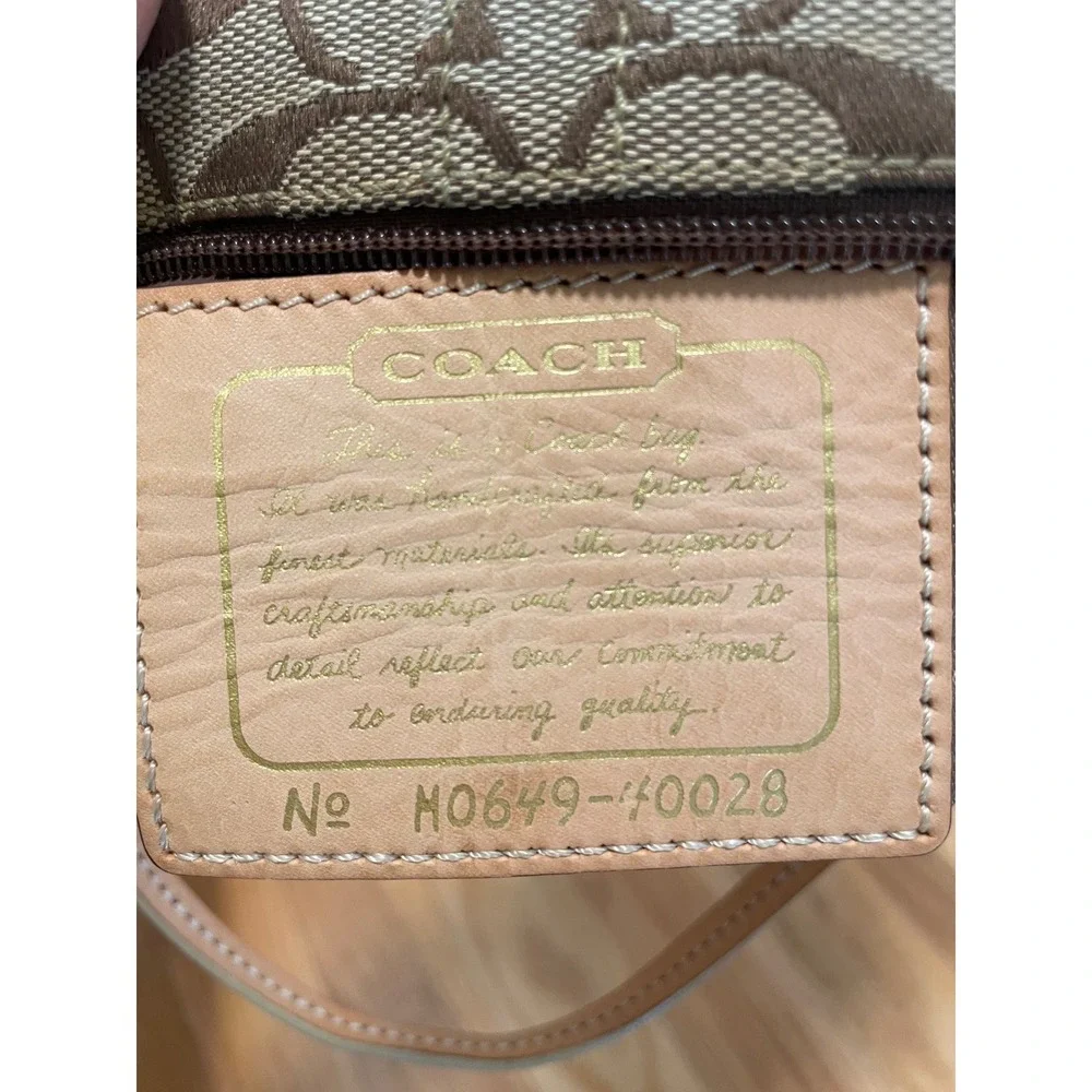 Coach Vintage Small Wristlet Signature Canvas Brown Cream Brass Charm 40028